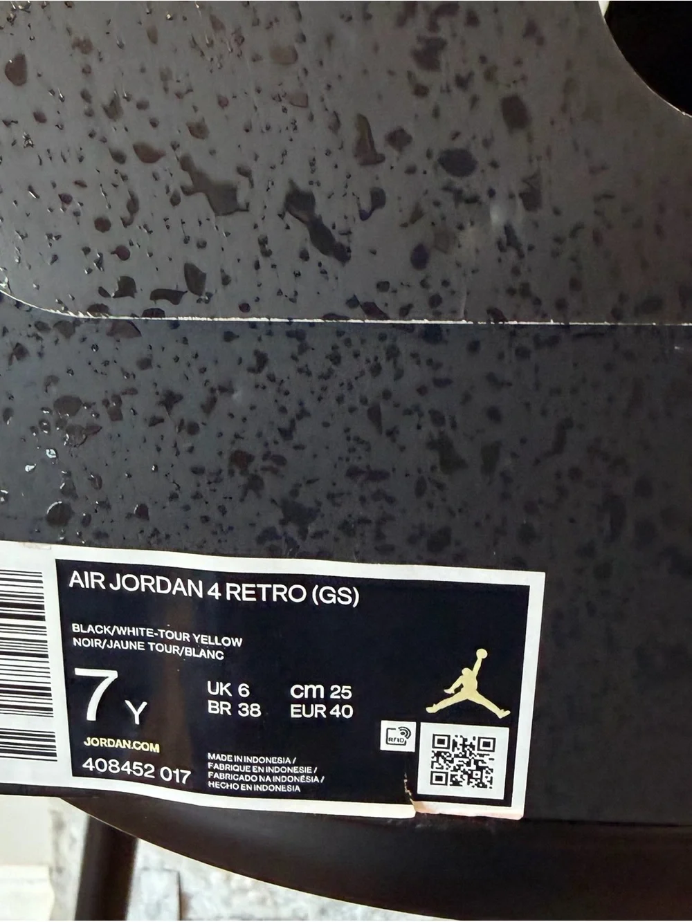 Nike Air Jordan 4 Retro Thunder GS | 7Y/W8.5 | Black & Yellow | Worn Once